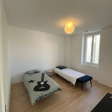 Grande Maison De + Jardin 度假居 *