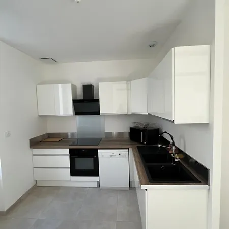 Grande Maison De + Jardin 度假居 阿莱斯